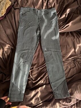 Old Navy Black and White Grid Stretch Slim Women's Pants